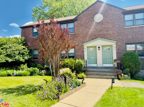 246-46 57th DR #upper, Douglaston, NY 11362