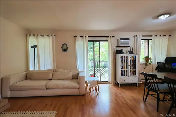 6637A Jay AVE, Maspeth, NY 11378