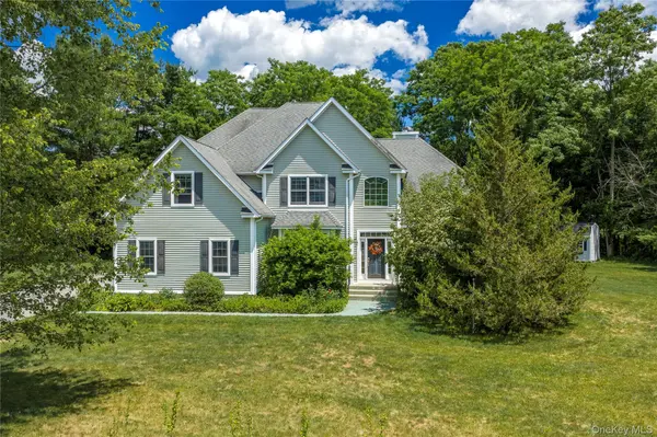 63 Guinness WAY, Hopewell Junction, NY 12533