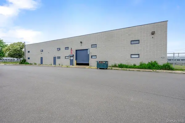 701 Park PL, Long Beach, NY 11561