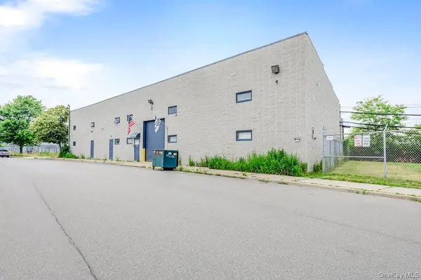 701 Park PL, Long Beach, NY 11561