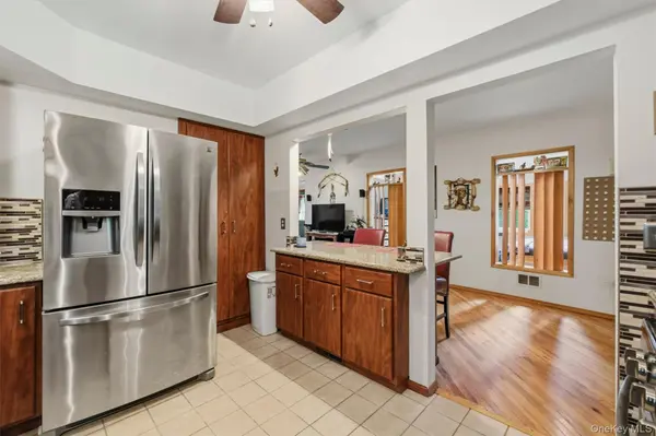 17 Dock, Milton, NY 12547