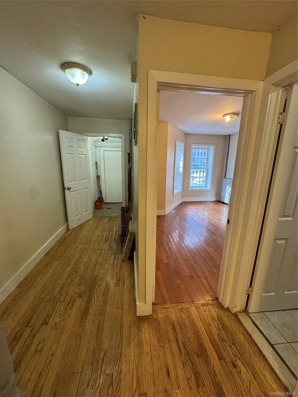 598 Monroe ST, Brooklyn, NY 11221