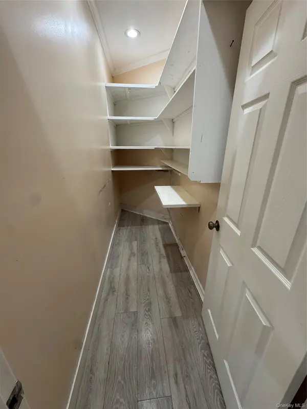 16718 Hillside AVE #2nd floor, Jamaica, NY 11432