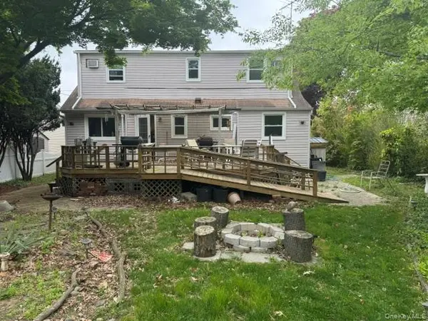 1916 Wilson AVE, North Bellmore, NY 11710