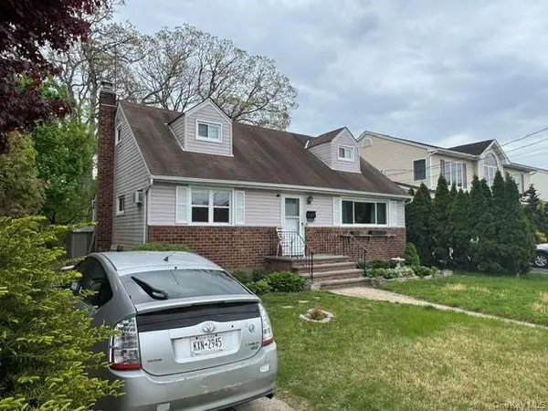 1916 Wilson AVE, North Bellmore, NY 11710