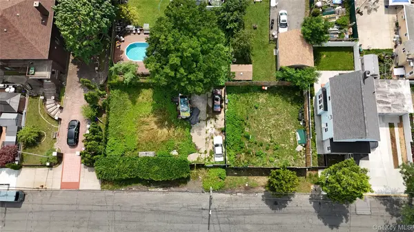 829 Dean AVE, Bronx, NY 10465
