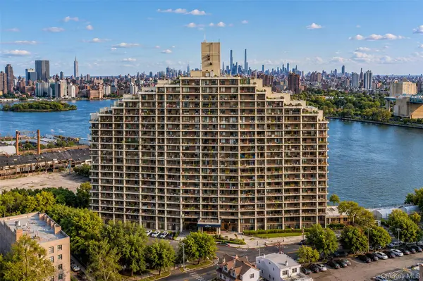 25-40 Shore BLVD #15Q, Astoria, NY 11102