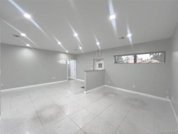 190 MARGARETTA AVE, Massapequa, NY 11758