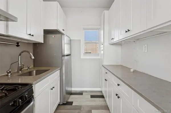 23 Troy AVE #2nd FL, East Atlantic Beach, NY 11561