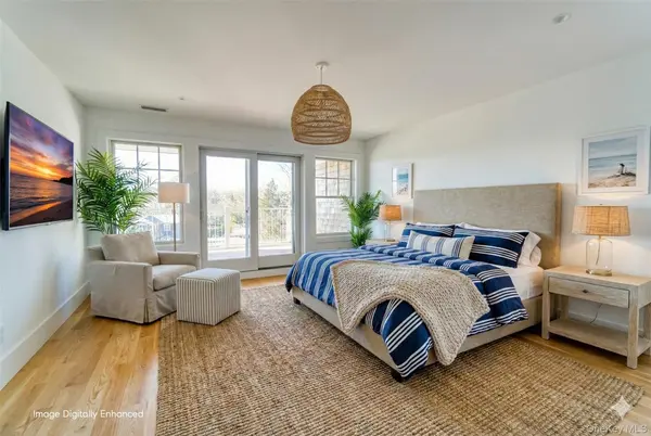 68 Foster AVE #3, Hampton Bays, NY 11946