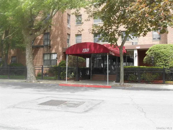 131-11 Kew Gardens RD #5B, Kew Gardens, NY 11418