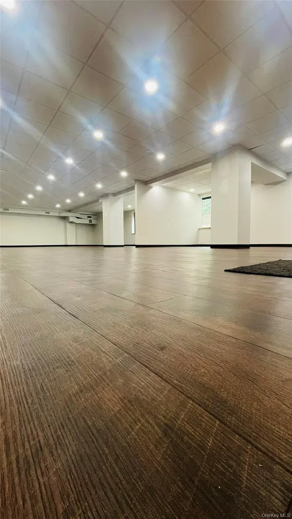 13517 Northern BLVD #2A, Flushing, NY 11354