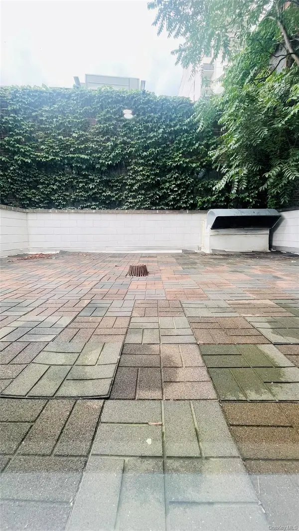 13517 Northern BLVD #2A, Flushing, NY 11354