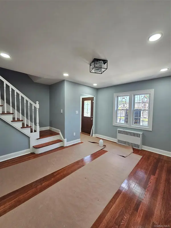 16543 144th TER, Springfield Gardens, NY 11434