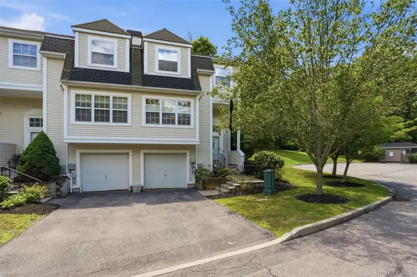 179 Isis DR #3F, Newburgh, NY 12550