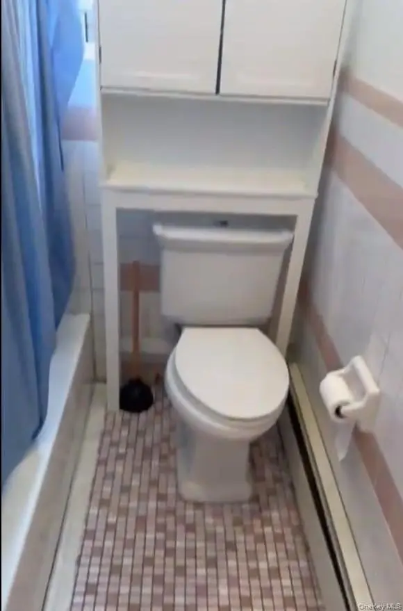 382 Rockaway Pkwy #2F, Brooklyn, NY 11212