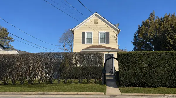 42 Whitney AVE, Syosset, NY 11791
