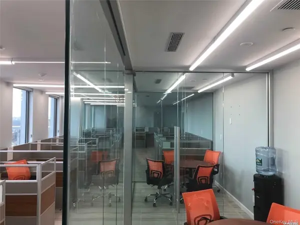 38-08 Union ST #12F, Flushing, NY 11354