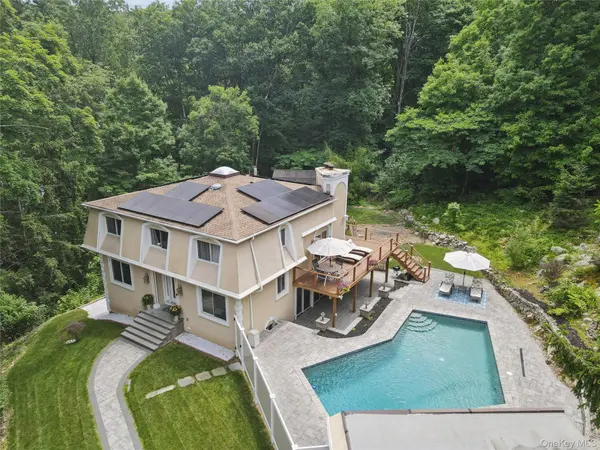 341 Call Hollow RD, Stony Point, NY 10980