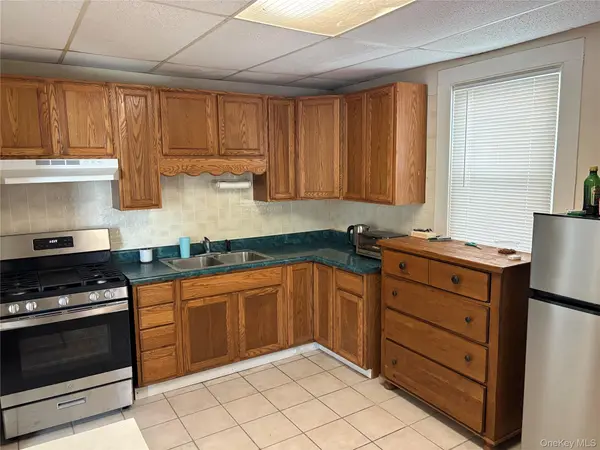 137 N Clinton ST, Poughkeepsie, NY 12601