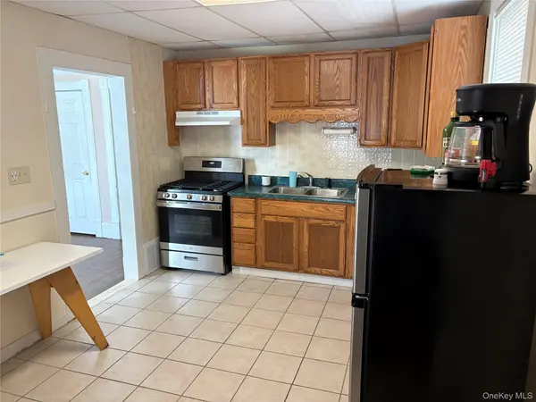 137 N Clinton ST, Poughkeepsie, NY 12601