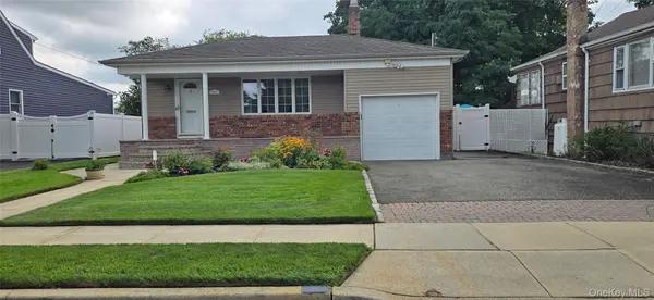 737 Virginia AVE, North Bellmore, NY 11710