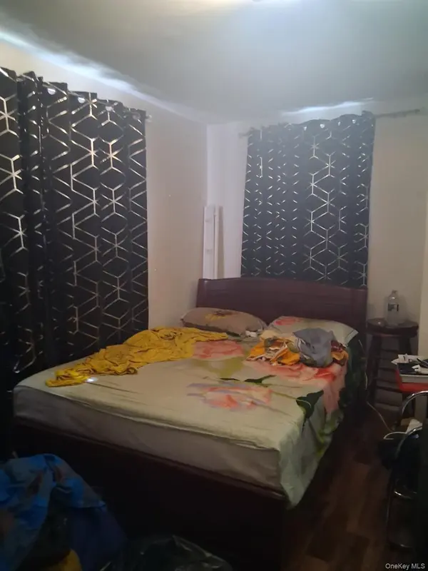 10850 171st PL, Jamaica, NY 11433