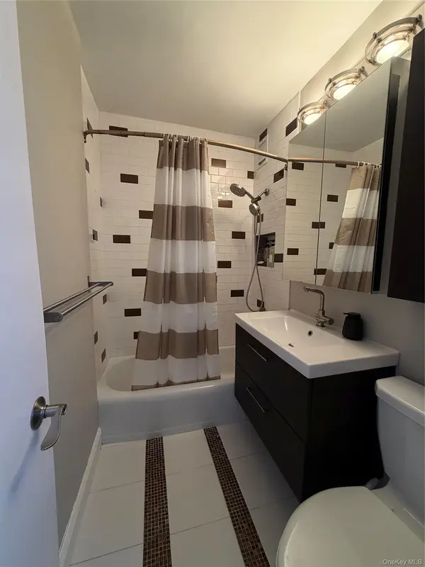 3777 Independence AVE #5D, Bronx, NY 10463