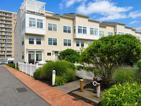 138 Beach 74th ST, Arverne, NY 11692