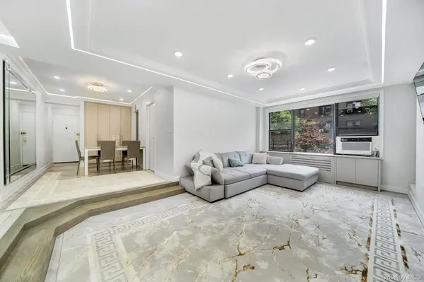 98-25 64th RD #2B, Rego Park, NY 11374
