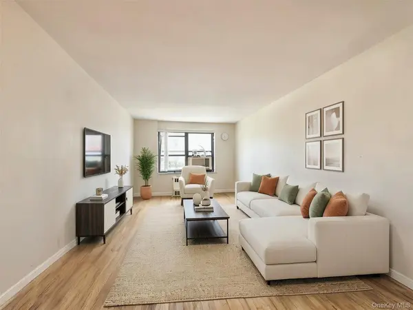 26-26 141 ST #5E, Flushing, NY 11354