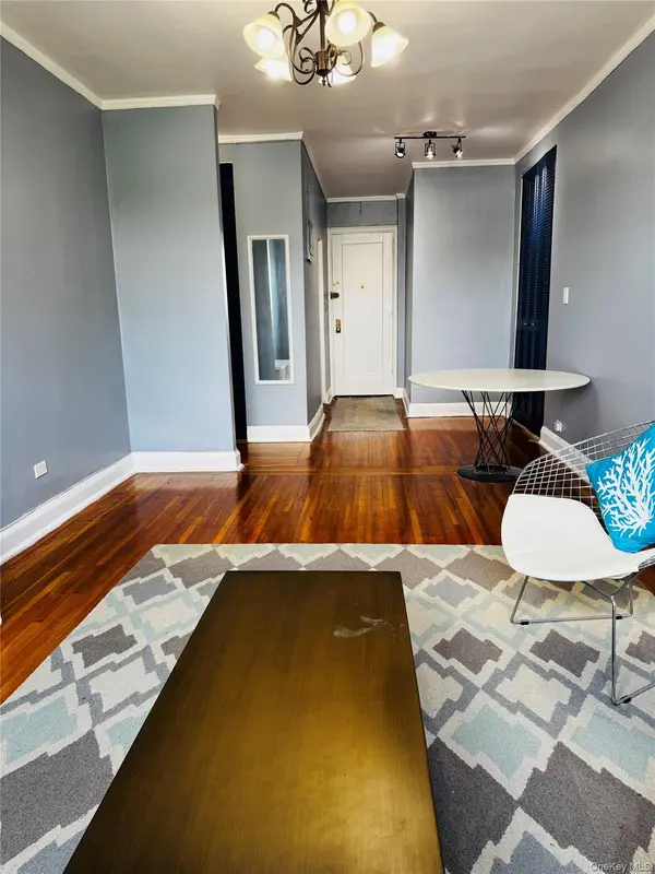 48-20 44th ST #4C, Woodside, NY 11377