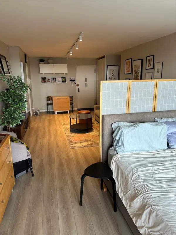 175-20 Wexford TER #11N, Jamaica, NY 11432