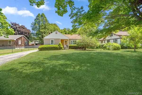1489 Ocean AVE, Bohemia, NY 11716