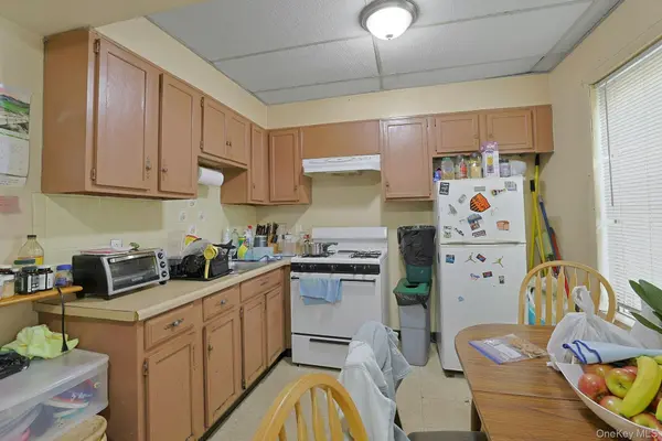 91 Ferris AVE, White Plains, NY 10603