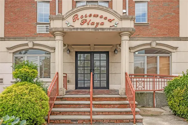 66-06 70th ST #R5, Middle Village, NY 11379