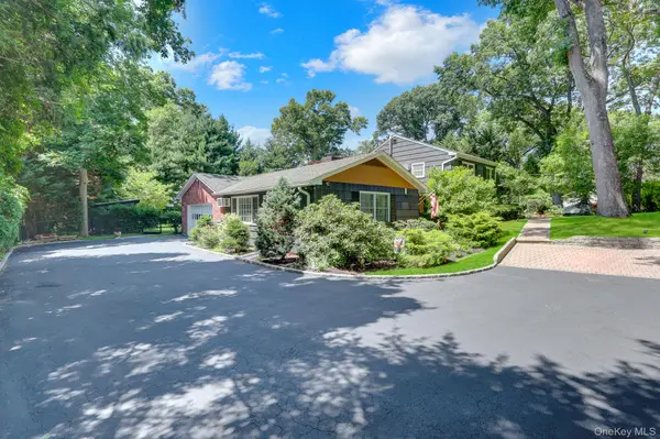 121 Old Field RD, Huntington, NY 11743