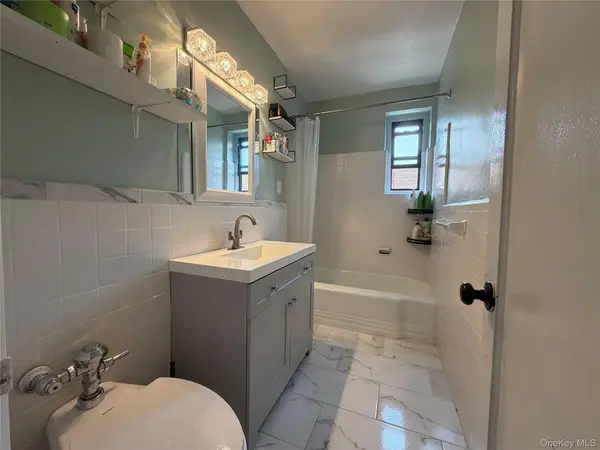 32-42 89th ST #C605, East Elmhurst, NY 11369