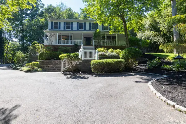 6 Cedar DR, Stony Brook, NY 11790