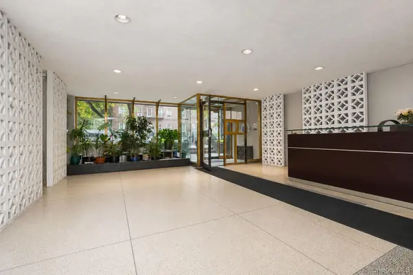 400 E 17th ST #304, Brooklyn, NY 11226