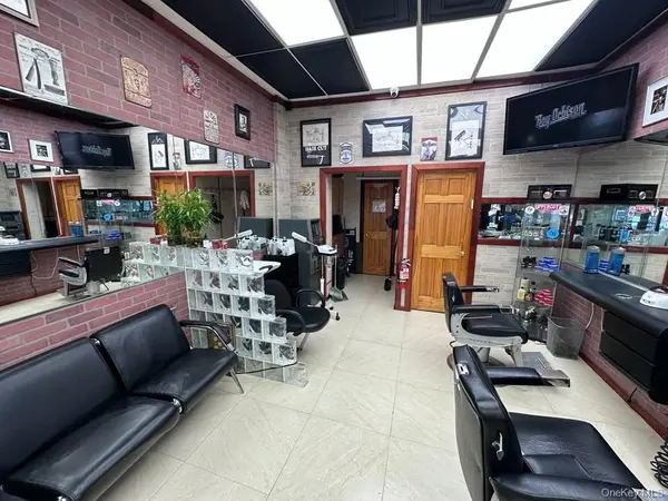 49-12 SKILLMAN AVE, Woodside, NY 11377