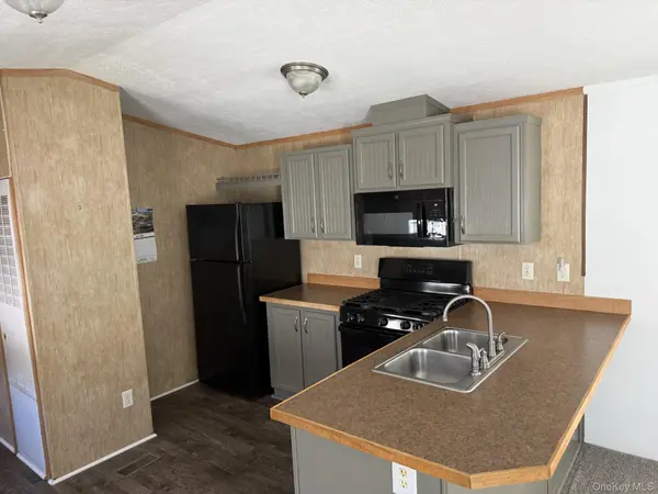 701 Sawkill RD #9, Kingston, NY 12401