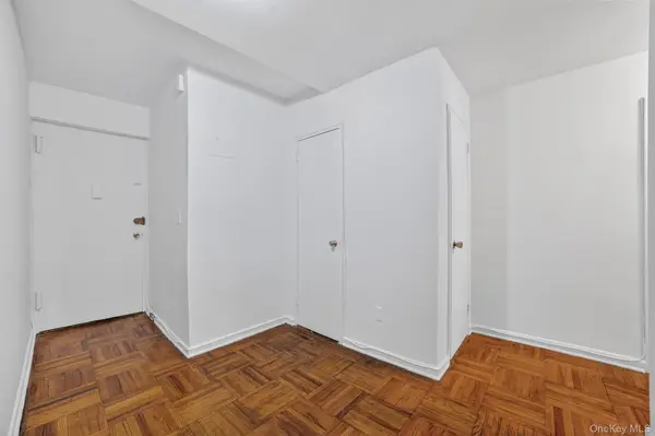 222 N Broadway #3D, Yonkers, NY 10701