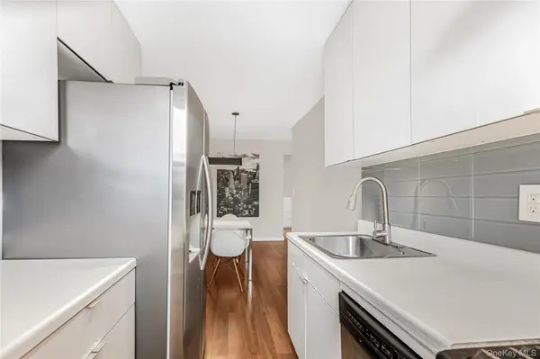 77 Bronx River RD #5H, Yonkers, NY 10704
