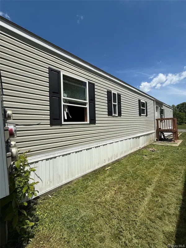 701 Sawkill RD #14, Kingston, NY 12401