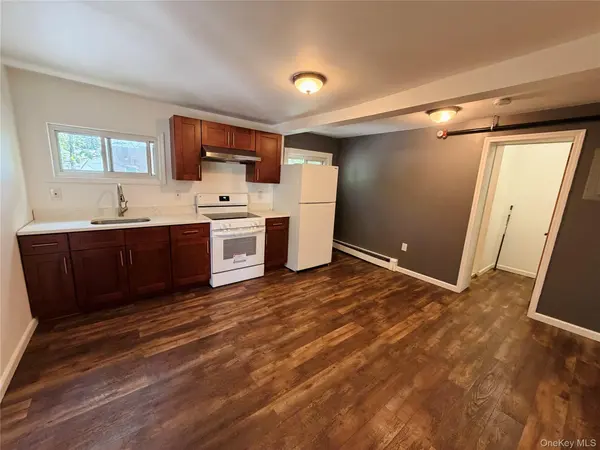 125 Wickham AVE #3B, Middletown, NY 10940