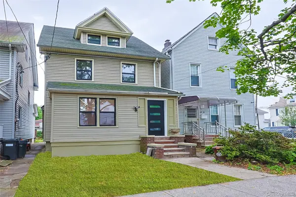 14936 Ash AVE, Flushing, NY 11355