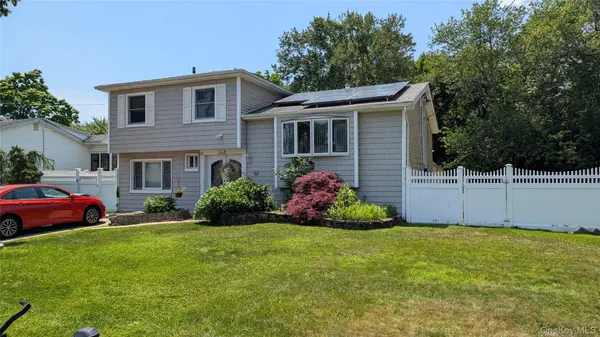 348 W 24th ST, Deer Park, NY 11729