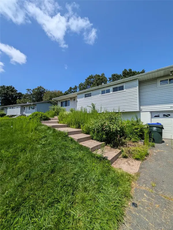 26 Stony Run RD, Newburgh, NY 12550